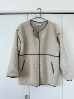 ベージュ ボアジャケット フリースジャケット