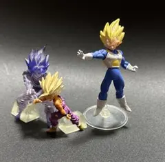 ドラゴンボール フィギュア 3体セット 悟空 ベジータ フリーザHG