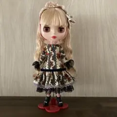 Item thumbnail for item 5c76e91a-a5f9-421f-b1ee-2c2a13ecc46b