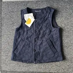 【新品未使用】男の子　100㎝ 星柄　キルティング ベスト ネイビー　袖なし　冬