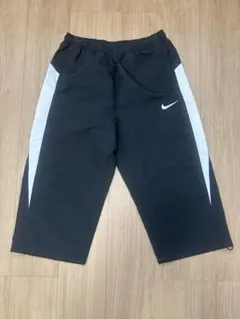 【素材◎】Nike 黒 ショートパンツ L 7部丈