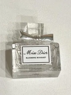 ディオールブルーミングブーケ試供品　DIOR Miss Dior ミニ香水