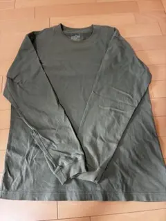 無印良品　ロンT カーキのサムネイル