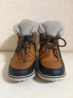 Item thumbnail for item 96cfef9e-a919-46f6-a00b-0d13db93f0b3