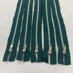 Item thumbnail for item d118a465-3d84-4578-b0cc-7fe29fb1976c