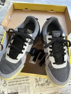 Onitsuka Tiger スニーカー ホワイト グレー　中古