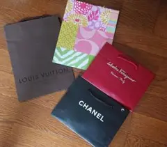 ショップ紙袋(お値引き中)