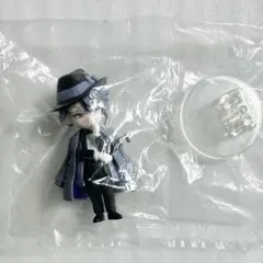 ツイステ　アズール　デフォルメフィギュア