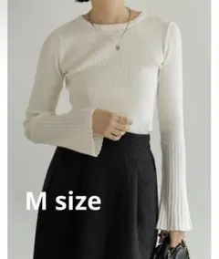 フレアスリーブリブニットトップス
