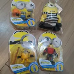 新品　4点セット　イマジネクスト　ミニオン　フィギュア　キーホルダー　ぬいぐるみ