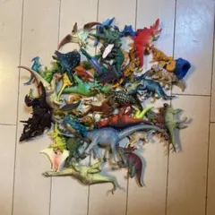 恐竜フィギュアセット