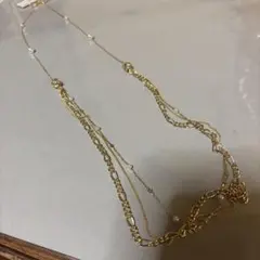 ロングゴールド ネックレス 3連パール付き