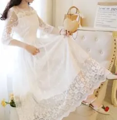 純白 フラワーレース フレアワンピース