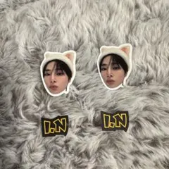 Stray Kids exhibition フレークシール　 アイエン　I.N