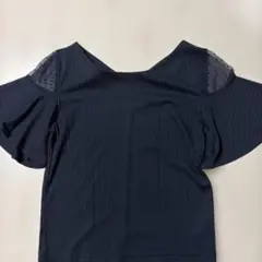 半袖Tシャツ　綺麗系　紺色のサムネイル