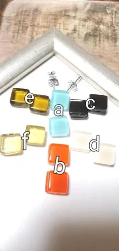 ꫛꪮ˖582-a〰f  ガラスのスタッドピアス