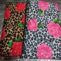 レオパード柄 ピンクと赤バラ 綿生地 2枚セット　撥水加工　　 裏ラミネート