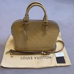 Louis Vuitton アルマPM ヴェルニ ハンドバッグ
