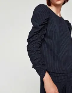 ZARA WOMAN ブラウス　パフスリーブ　ネイビー ストライプ　オフィス