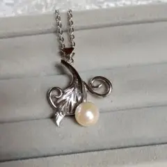 Item thumbnail for item 674b912f-0c3a-4841-b8ef-ce30544deebf