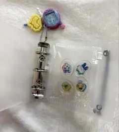 たまごっち おはじき風 シャカシャカシール帳 ３穴バインダー ミニファイル