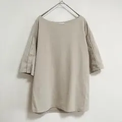 a.v.v 五分袖 カットソー M ベージュ 袖ボタン 大人可愛い系 トップス