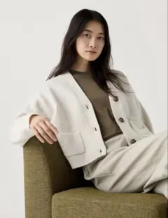 UNIQLO スフレヤーンVネックショートカーディガン