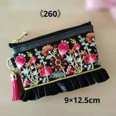 《260》インド刺繍リボン フリル フェイクレザー　フラットミニポーチ
