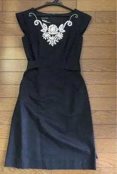 美品　Laura Ashley ノースリーブワンピース