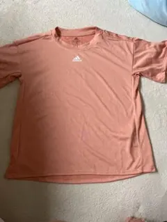 adidas スポーツTシャツ