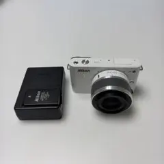 ジャンク品Nikon 1 J3 本体 1 NIKKOR 10-30mm - メルカリ