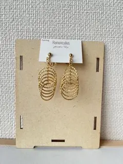 ゴールド フープ型 イヤリング 重ねリング