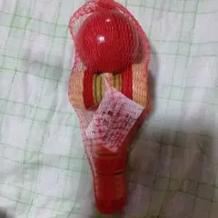 木製 けん玉 赤色 伝統玩具のサムネイル