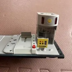 トミカタウン　交番(新旧)セット 3点(廃盤品) トミカタウン 交番(新旧)セット 3点(廃盤品) - メルカリ
