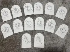 ウェディング席札 受付　アーチ型 パール装飾　ハンドメイド