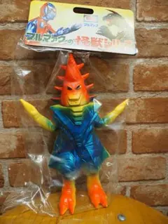 ブルマァク バンダイ 復刻 ササヒラー ソフビ 未開封　帰ってきたウルトラマン 11月27日(木)11時より受注受付開始】【ブルマァク】ササヒラー(レトロ