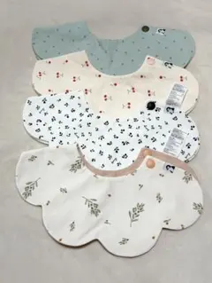 美品 Konny (コニー)スタイ 4枚