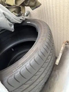245/35R19 ピレリ　パワジー　中古4本セット 2024年製造のサムネイル