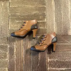 Item thumbnail for item 5335f6d3-1a38-4056-8100-8f47a76d729c