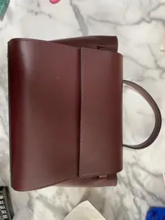 本革 バーガンディ ハンドバッグ