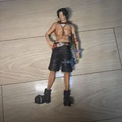ワンピース エース フィギュア