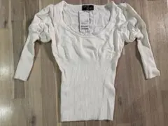 セシルマクビー　ホワイトパフスリーブトップス　リブカットソー　平成ギャル