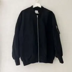 ブラック MA-1ジャケット