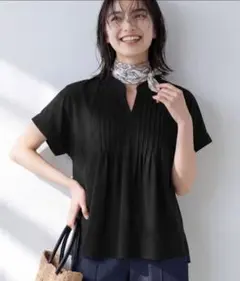 最終値下げ【撥水／UVケア】軽量タックスキッパーブラウス　Мのサムネイル