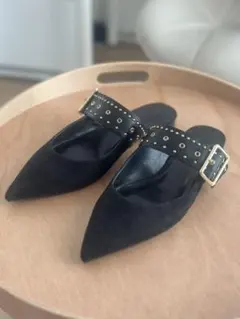 Charles&keith ブラック ポインテッドトゥ ミュール