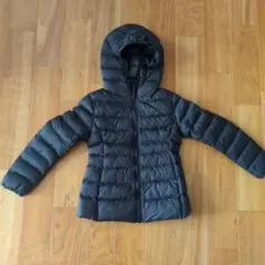 ☆未使用☆　ユニクロ　UNIQLO　ジャンパー　女の子　120　黒