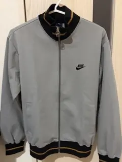 NIKE トラックジャケット M