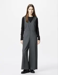 ユニクロ　ジャンプスーツ　M グレー