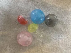 ガチャガチャ 空カプセルケース 5個 カラー ランダム