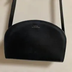 apc ショルダーバッグ